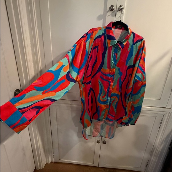 chic Tops - Vibrant Multicolor Shirt